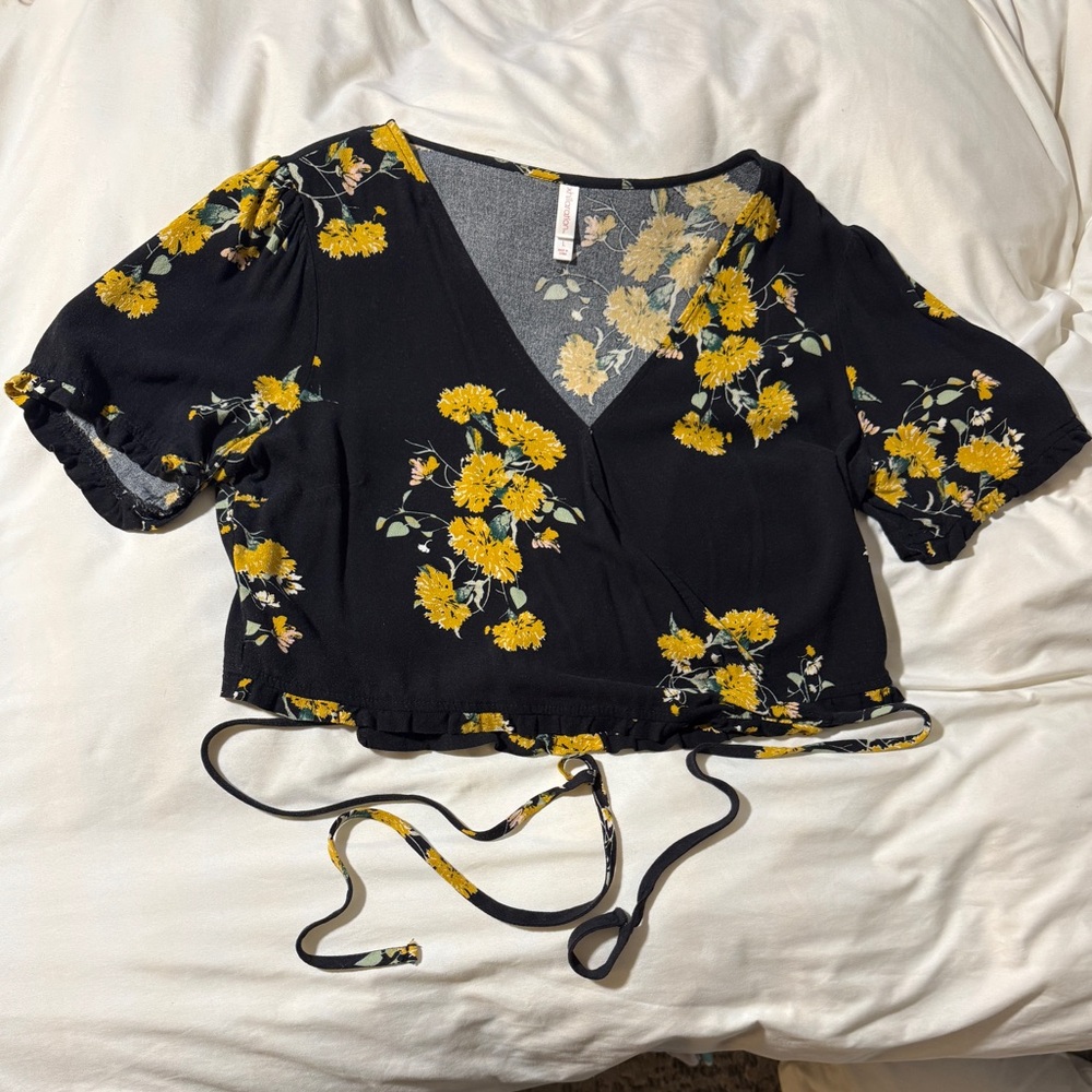 Floral Wrap Top - Black and Yellow